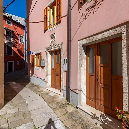 Leone Apartamento Buje